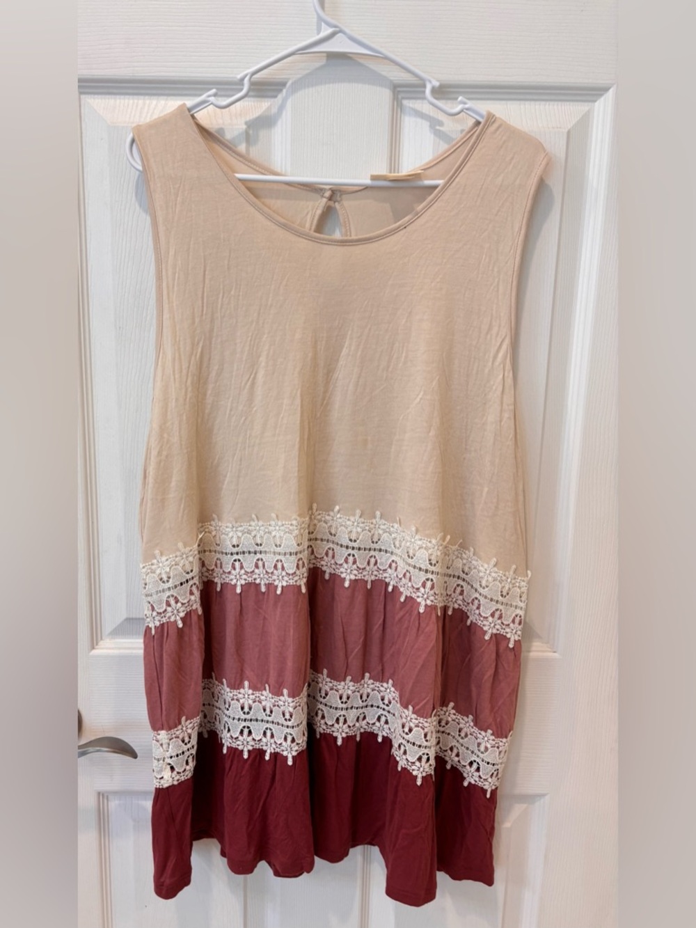 Tru Self Sleeveless Colorblock Lace Trim Tunic - Cream, Mauve & Wine
